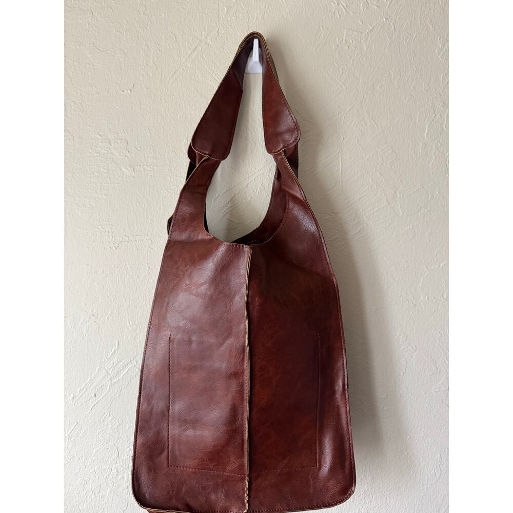NWOT Large Chocolate Brown Faux Leather Shoulder Bag - Picture 10 of 10